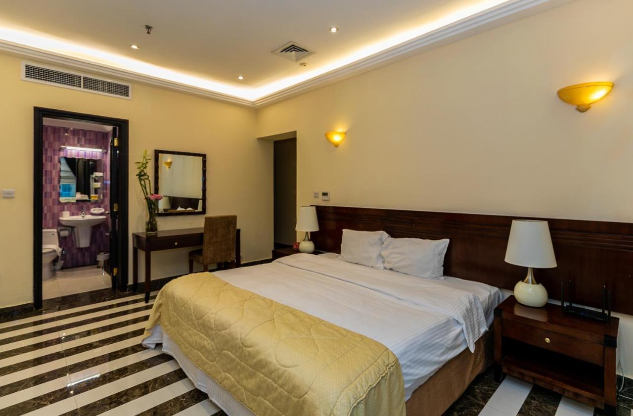 Royal Mirage Hotel Доха Екстериор снимка